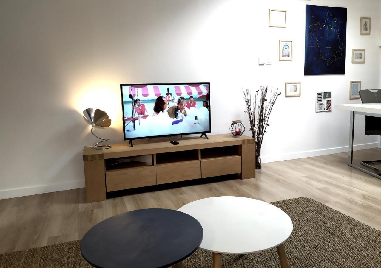 Appartamento La Perle Du 58 - T2 Parking Wifi Terrasse Clim Rodez Esterno foto